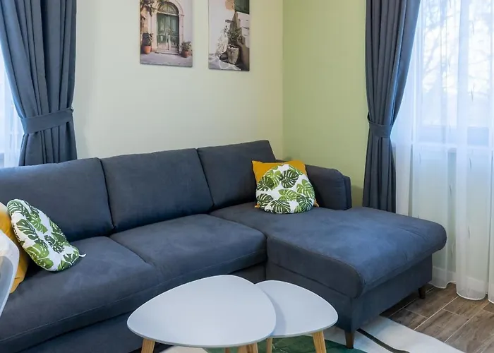 شقة Stylish 1br Flat Garden Balcony Parking