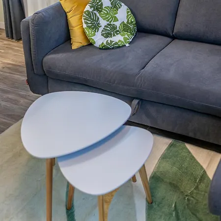 Daire Stylish 1br Flat Garden Balcony Parking Varna